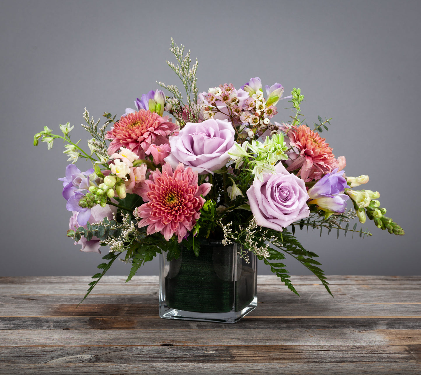 Short glass flower arrangement