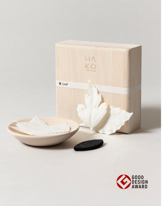 HA KO Paper Incense - Wooden Box Set of 6 With Incense Mat and Dis